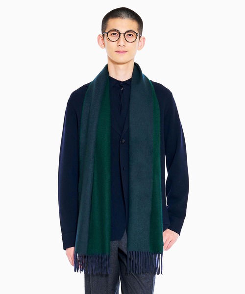 LANVIN collection（ランバン コレクション）の「WIDE REVERSIBLE CASHMERE SCARF（マフラー・メンズ・ブラック/ダークブラウン/グリーン・FREE）」の11枚目の写真