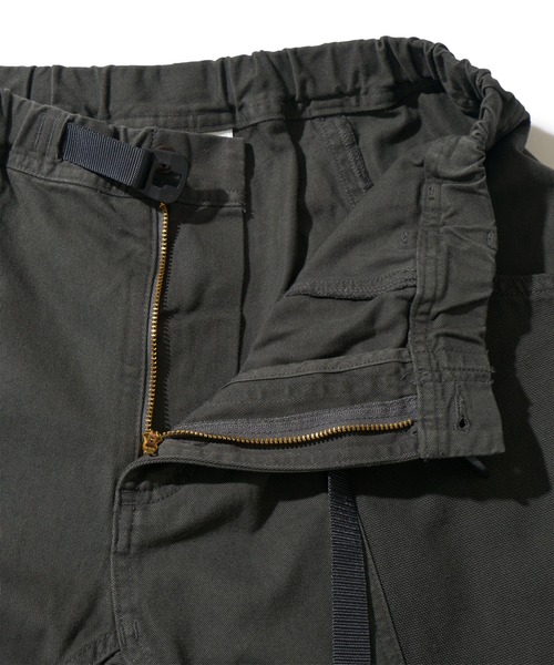 Gramicci（グラミチ）の「【Gramicci/グラミチ】GADGET PANTS / ガジェットパンツ / G105-OGT（チノパンツ・メンズ・ブラック/カーキ/ブラウン/ベージュ/ネイビー/オフホワイト/グリーン/グレー/ダークブラウン/モスグリーン/カーキブラウン/スモークグレー・SMALL/MEDIUM/LARGE/X-LARGE）」の17枚目の写真