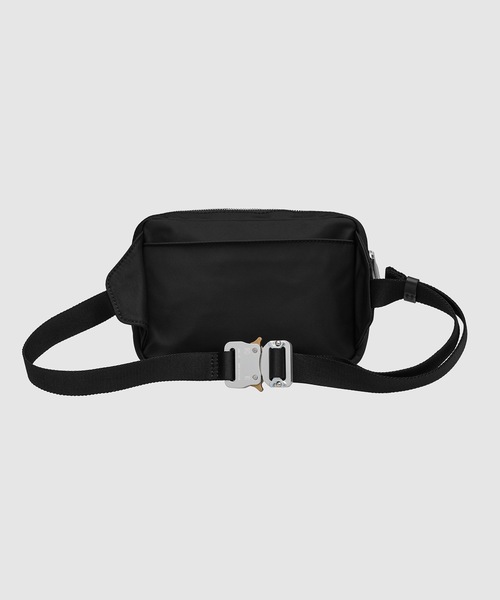 1017 ALYX 9SM（アリクス）の「BELT BAG - X（ボディバッグ/ウエストポーチ・メンズ・ブラック系その他・U）」の7枚目の写真