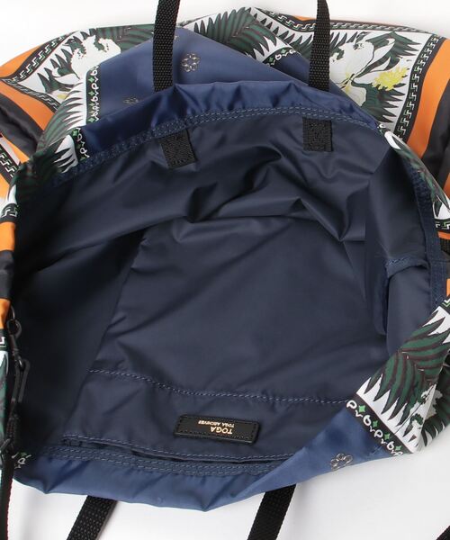 TOGA VIRILIS（トーガ ビリリース）の「TOGA VIRILIS Print tote bag