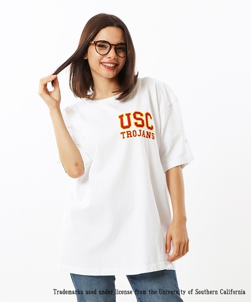Champion（チャンピオン）の「CHAMPION/チャンピオン カレッジロゴTシャツ USAコットン/バインダーネック/フロントプリント C5-X303（Tシャツ/カットソー・メンズ・ホワイト×レッド/ホワイト/ブラック/レッド・M/L/XL）」の10枚目の写真