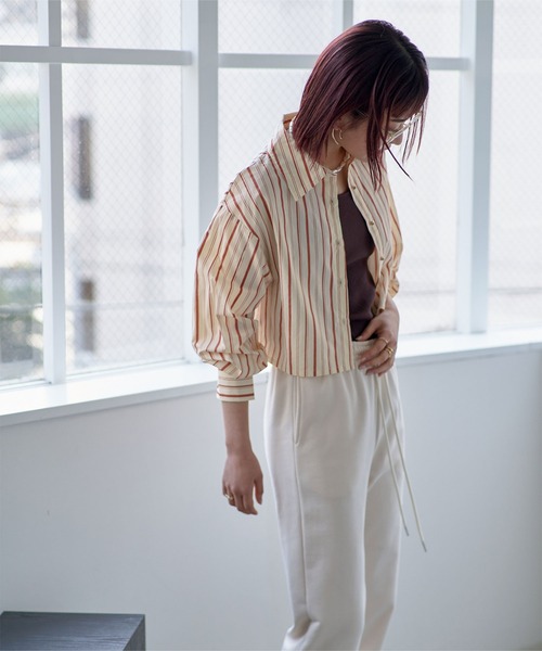 miette(ミエット)の「ゴールドボタンストライプショートシャツ(シャツ/ブラウス・レディース・ライトブルー/ホワイト系その他・FREE)」の14枚目の写真