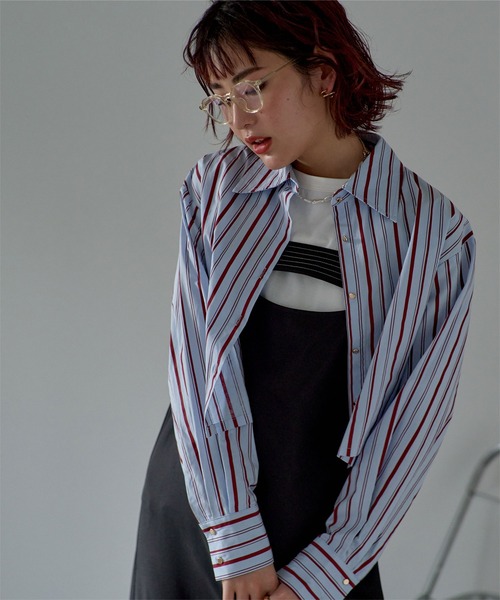 miette(ミエット)の「ゴールドボタンストライプショートシャツ(シャツ/ブラウス・レディース・ライトブルー/ホワイト系その他・FREE)」の10枚目の写真