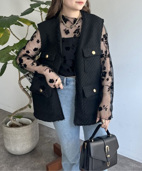 prose verse（プロズヴェール）の「フロッキフラワーシアートップス（Tシャツ/カットソー・レディース・ブラック/モカ・ﾌﾘ-）」の3枚目の写真