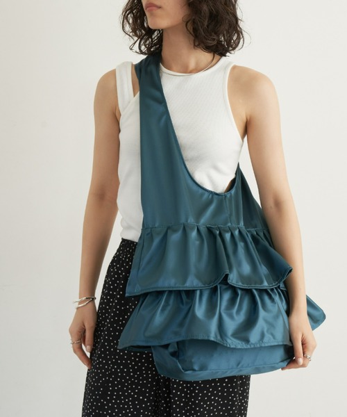 Aunt Marie's（アントマリーズ）の「ティアードフリルサテンビッグトート / 大容量 / A4収納可能（トートバッグ・レディース・ベージュ/ブラック/ブルー・FREE）」の19枚目の写真