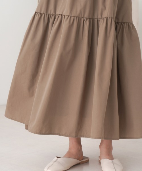 Bab（バブ）の「リボンストラップティアードワンピース（ワンピース・レディース・チャコールグレー/ベージュ/モカ/ライトカーキ/ブラック・M）」の22枚目の写真