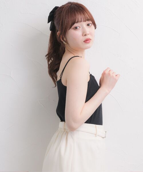 ems excite(エムズエキサイト)の「刺繍カップ付きキャミ(キャミソール・レディース・ブラック/ピンク/オフホワイト/ブラック系その他3・FREE)」の21枚目の写真