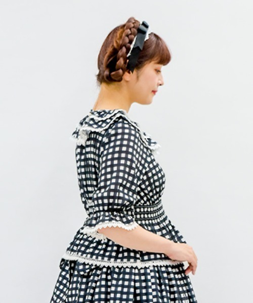 axes femme - 3点おまとめ　アクシーズ　シャーリングデザインブラウス　M　キナリ axes femme（アクシーズファム）の「襟付刺繍ブラウス（シャツ