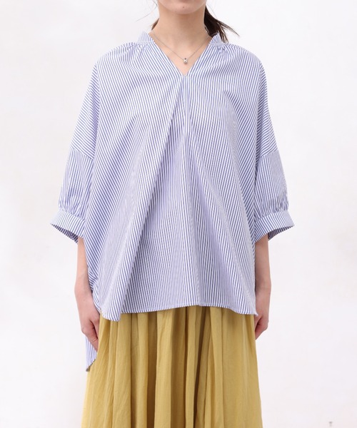 Chez toi（シェトワ）の「バックギャザースキッパーシャツ（シャツ/ブラウス・レディース・パープル/キャメル/オフホワイト/アイボリー・FREE）」の17枚目の写真