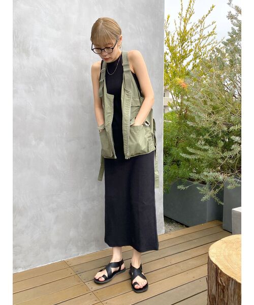 Ungrid(アングリッド)の「アメスリテレコフィットワンピース(ワンピース・レディース・ターコイズブルー/ブラウン/ブラック・FREE)」の10枚目の写真