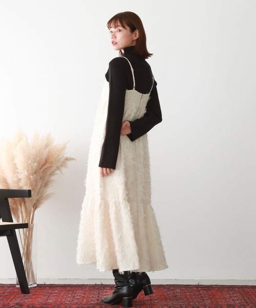 archives（アルシーヴ）の「シャギーＪＱマーメイドキャミワンピース（ワンピース・レディース・ブラック/アイボリー・MEDIUM）」の5枚目の写真