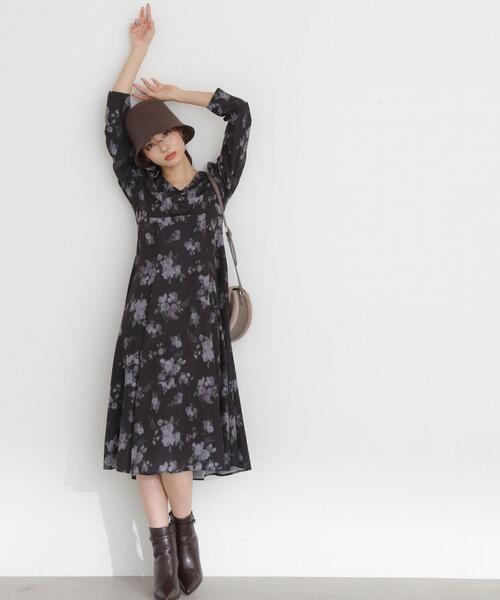 PROPORTION BODY DRESSING（プロポーションボディドレッシング）の「フラワーフロントギャザーワンピース / 1213240912（ワンピース・レディース・グレー/ダークグレー・SMALL/MEDIUM）」の9枚目の写真