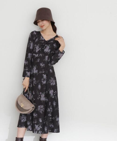 PROPORTION BODY DRESSING（プロポーションボディドレッシング）の「フラワーフロントギャザーワンピース / 1213240912（ワンピース・レディース・グレー/ダークグレー・SMALL/MEDIUM）」の7枚目の写真