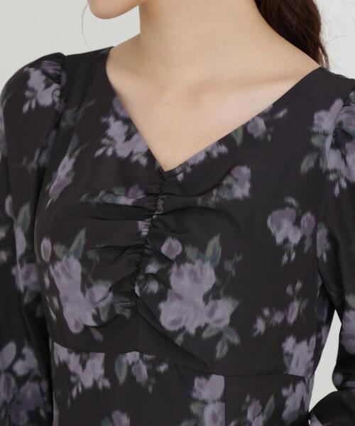 PROPORTION BODY DRESSING（プロポーションボディドレッシング）の「フラワーフロントギャザーワンピース / 1213240912（ワンピース・レディース・グレー/ダークグレー・SMALL/MEDIUM）」の5枚目の写真