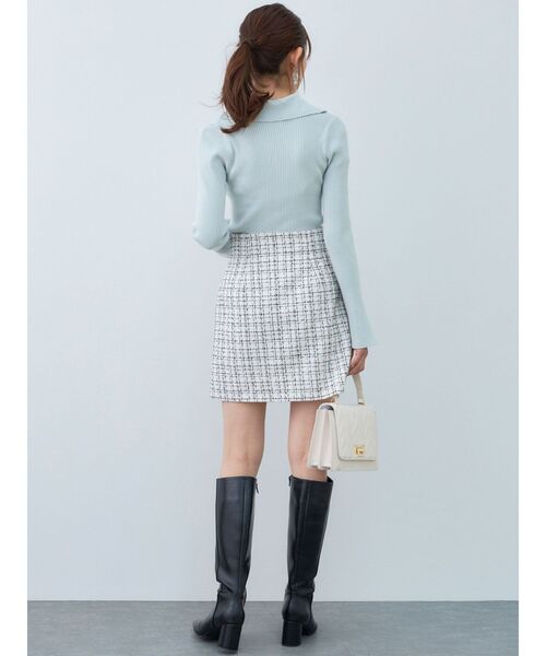 MERCURYDUO（マーキュリーデュオ）の「メタル釦使いスリットニット（ニット/セーター・レディース・ミント/ブラック/オフホワイト・FREE）」の16枚目の写真