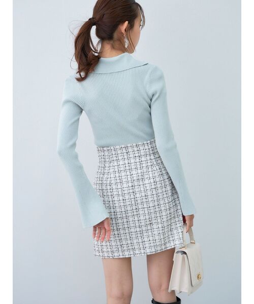 MERCURYDUO（マーキュリーデュオ）の「メタル釦使いスリットニット（ニット/セーター・レディース・ミント/ブラック/オフホワイト・FREE）」の19枚目の写真