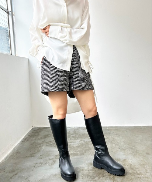 Meli rich（メリーリッチ）の「ヘリンボーンショートパンツ（その他パンツ・レディース・ブラック/グレー・MEDIUM）」の18枚目の写真