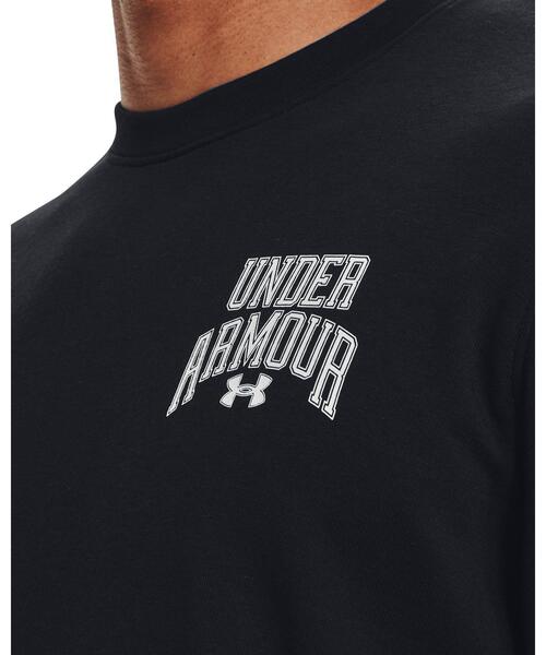 UNDER ARMOUR（アンダーアーマー）の「UAライバルテリー グラフィック クルー（トレーニング/メンズ）（スウェット・メンズ・ブラック・XL/L/M/S/XXL）」の4枚目の写真