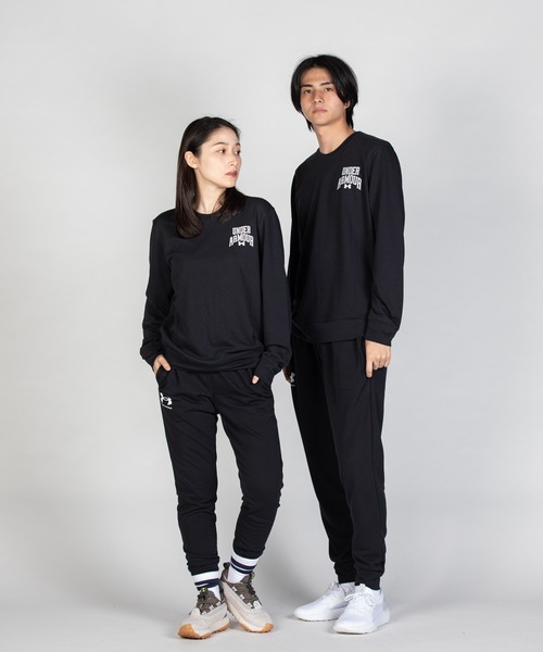 UNDER ARMOUR（アンダーアーマー）の「UAライバルテリー グラフィック クルー（トレーニング/メンズ）（スウェット・メンズ・ブラック・XL/L/M/S/XXL）」の7枚目の写真