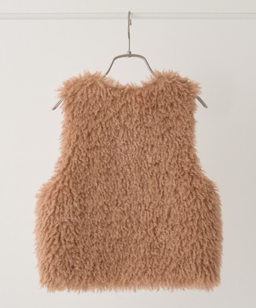 Lycee mine（リセマイン）の「フェイクファーベスト（ベスト・キッズ・ベージュ/チャコール/グレー/アイボリー・L(130-140)/M(110-120)）」の16枚目の写真