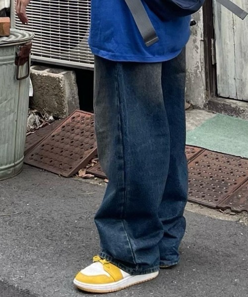 WudgeBoy(ワッジボーイ)の「vintage washed straight denim(デニムパンツ・レディース・ブラック/インディゴブルー・MEDIUM/SMALL/LARGE)」の7枚目の写真