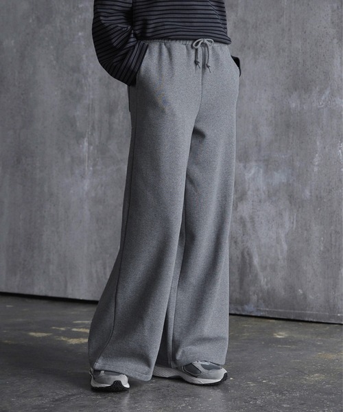 CALLNE(カルネ)の「【CALLNE】 Brushed lining Widestraight Sweatpants / 裏起毛ワイドストレートスウェットパンツ(スウェットパンツ・メンズ・ライトグレー/グレー/グレー系/ブラック/ブラック系・M/L/S)」の19枚目の写真