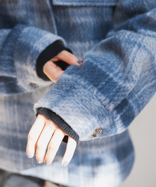 WEGO（ウィゴー）の「WEGO/シャギーチェックCPOジャケット（ステンカラーコート・レディース・ベージュ系その他2/ブルー系その他2・FREE）」の6枚目の写真