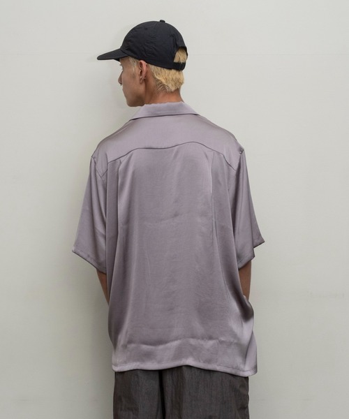bal（バル）の「【BAL（バル）/2024春夏】POLYESTER SATIN SS SHIRT（シャツ/ブラウス・メンズ・キャメル/カーキ・1/2/3）」の14枚目の写真