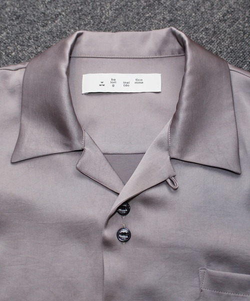 bal（バル）の「【BAL（バル）/2024春夏】POLYESTER SATIN SS SHIRT（シャツ/ブラウス・メンズ・キャメル/カーキ・1/2/3）」の10枚目の写真