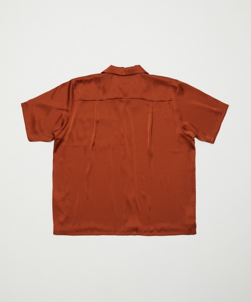 bal（バル）の「【BAL（バル）/2024春夏】POLYESTER SATIN SS SHIRT（シャツ/ブラウス・メンズ・キャメル/カーキ・1/2/3）」の3枚目の写真