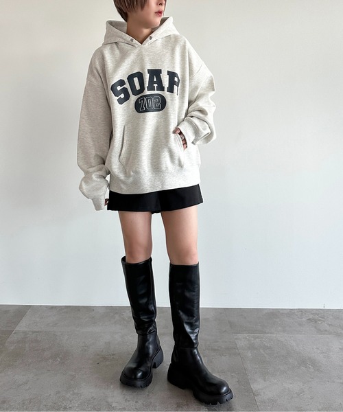 apres jour mignon(アプレジュールミニョン)の「ロゴフーディー【ZOZOTOWN限定アイテム】(パーカー・レディース・ボルドー/杢グレー/ナチュラル/ネイビー・X-LARGE/フリー)」の15枚目の写真