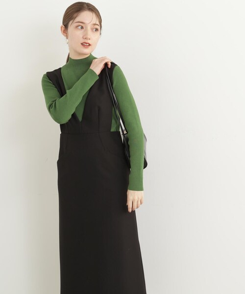 N.（N. Natural Beauty Basic）（エヌエヌナチュラルビューティーベーシック）の「プランジネックジャンパースカート（ジャンパースカート・レディース・ブラウン/ブラック/グレー・SMALL/MEDIUM）」の5枚目の写真