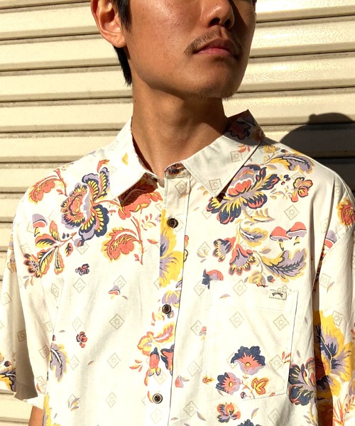 BILLABONG(ビラボン)の「BILLABONG/ビラボン 半袖シャツ ボタニカル柄 薄手 BE011-123(シャツ/ブラウス・メンズ・ネイビー/グレイッシュベージュ・M/L)」の21枚目の写真