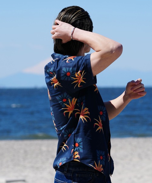 BILLABONG(ビラボン)の「BILLABONG/ビラボン 半袖シャツ ボタニカル柄 薄手 BE011-123(シャツ/ブラウス・メンズ・ネイビー/グレイッシュベージュ・M/L)」の11枚目の写真