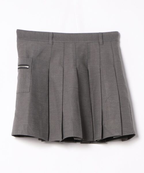 SPINNS（スピンズ）の「チェーンベルト付き プリーツミニスカート（スカート・レディース・ブラック/チャコール・ONESIZE）」の3枚目の写真