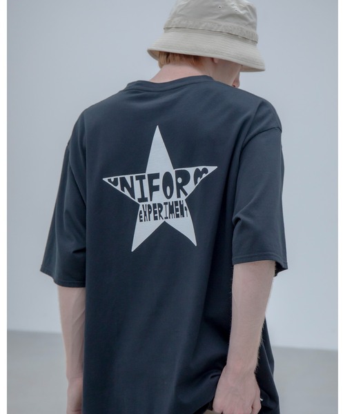 uniform experiment(ユニフォームエクスペリメント)の「STAR BAGGY TEE(Tシャツ/カットソー・メンズ・ネイビー/ホワイト/ブラック・1/2/3/4)」の9枚目の写真