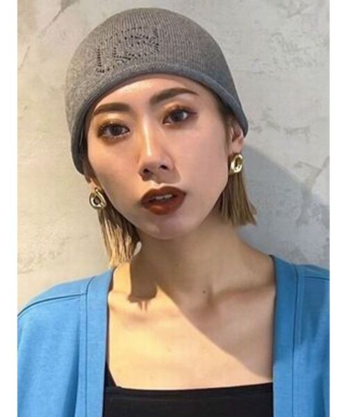 EMODA(エモダ)の「COMPACT LOGO BEANIE(ニットキャップ/ビーニー・レディース・グレー/ブラック・FREE)」の6枚目の写真