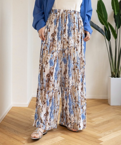 LEPSIM(レプシィム)の「楊柳柄イージーパンツ 987512(その他パンツ・レディース・ブルー/イエロー/オフホワイト/ブラック・FREE)」の1枚目の写真