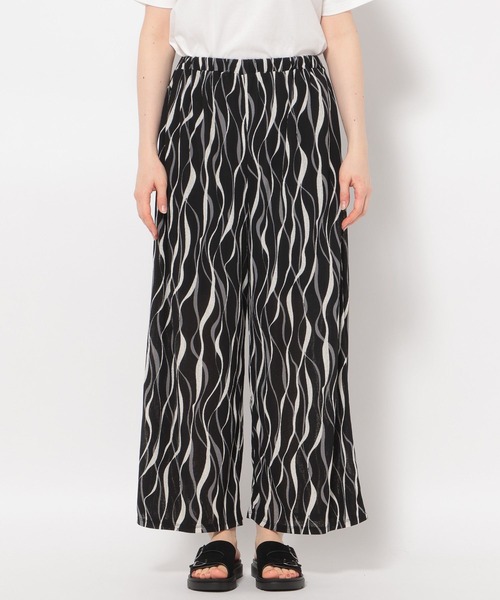 LEPSIM(レプシィム)の「楊柳柄イージーパンツ 987512(その他パンツ・レディース・ブルー/イエロー/オフホワイト/ブラック・FREE)」の14枚目の写真