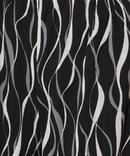 LEPSIM(レプシィム)の「楊柳柄イージーパンツ 987512(その他パンツ・レディース・ブルー/イエロー/オフホワイト/ブラック・FREE)」の12枚目の写真