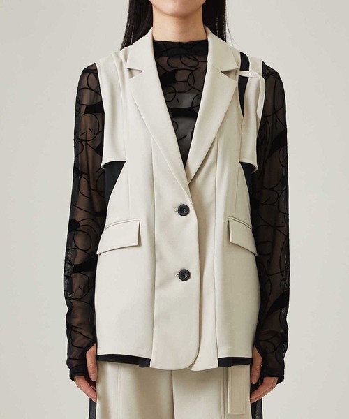 UNITED TOKYO（ユナイテッドトウキョウ）の「カッティングシアーコンビベスト- セットアップ 可-（ベスト・レディース・アイボリー/ブラック・FREE）」の11枚目の写真