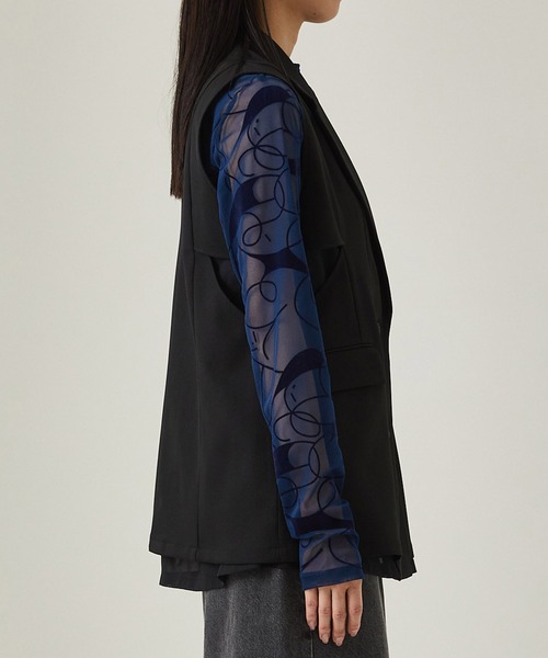 UNITED TOKYO（ユナイテッドトウキョウ）の「カッティングシアーコンビベスト- セットアップ 可-（ベスト・レディース・アイボリー/ブラック・FREE）」の22枚目の写真