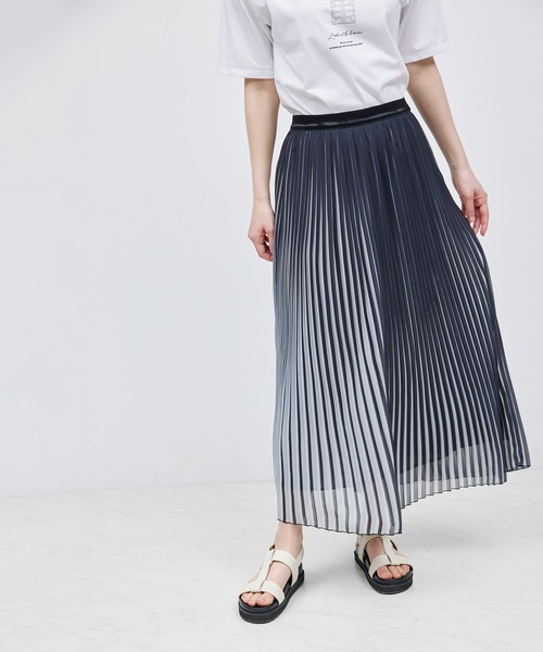 ROPE'（ロペ）の「プリーツスカート（バイカラー/無地）【メディア掲載】（スカート・レディース・レッド系その他4/ブラック系その他/キナリ・38/36）」の3枚目の写真