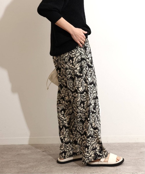JOURNAL STANDARD relume(ジャーナルスタンダード レリューム)の「《WEB限定追加3》ベリープリントパンツ(スラックス・レディース・グリーン/ベージュ・FREE)」の9枚目の写真