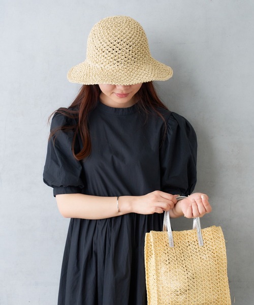 Actually(アクチュアリー)の「シンプル編みハット(ハット・レディース・ブラウン/アイボリー・フリー)」の5枚目の写真