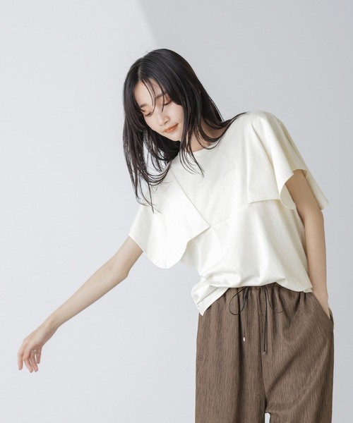 NANO universe(ナノユニバース)の「変形スリーブカットトップス(Tシャツ/カットソー・レディース・ブラック/パープル/アイボリー・FREE)」の2枚目の写真