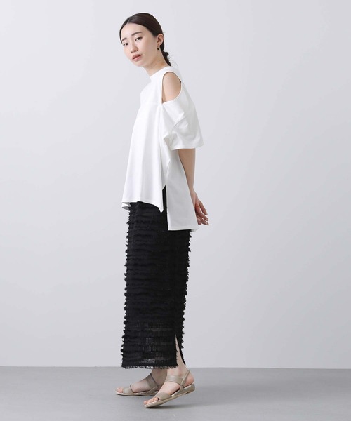 anana(アナナ)の「ショルダースリットカットソー(Tシャツ/カットソー・レディース・チャコールグレー/オフホワイト・FREE)」の21枚目の写真