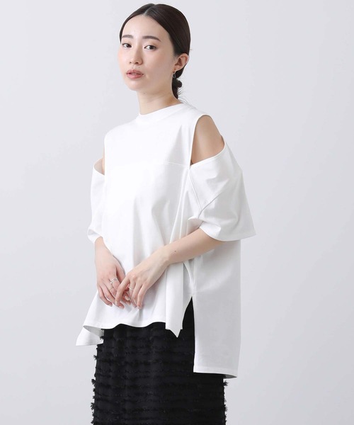 anana(アナナ)の「ショルダースリットカットソー(Tシャツ/カットソー・レディース・チャコールグレー/オフホワイト・FREE)」の15枚目の写真