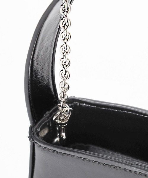 Me%（ミィパーセント）の「ハートチャーム付きポーチショルダー 126855（ショルダーバッグ・レディース・シルバー/ブラック・FREE）」の13枚目の写真