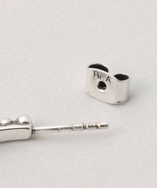 SLOBE IENA(スローブイエナ)の「PHILIPPE AUDIBERT/フィリップ・オーディベール フープピアス BOL3150(ピアス(両耳用)・レディース・シルバー・FREE)」の7枚目の写真